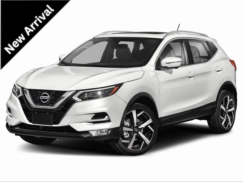 2022 Nissan Rogue Sport SL's photo