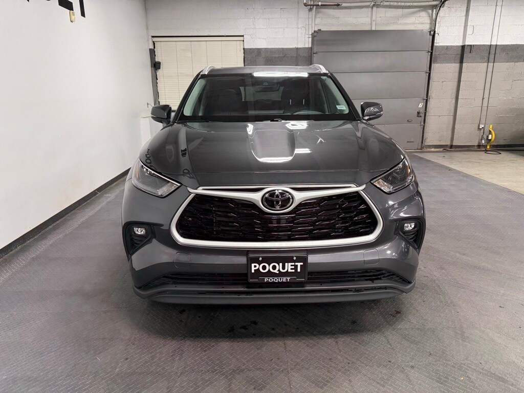 Used 2024 Toyota Highlander XLE SUV