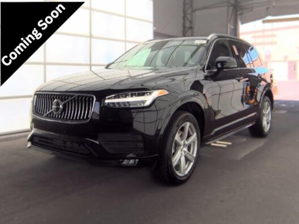 Used 2022 Volvo XC90 T5 Momentum SUV