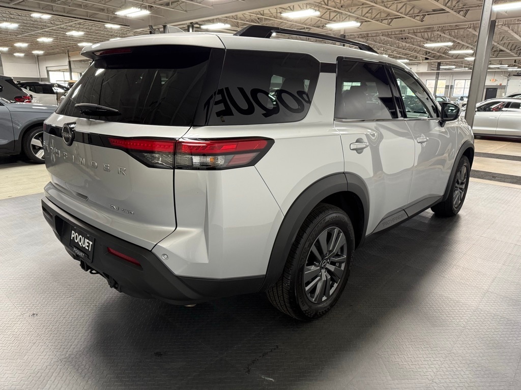 Used 2024 Nissan Pathfinder SV SUV