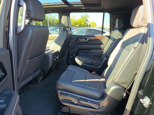 Used 2025 GMC Yukon XL Denali SUV