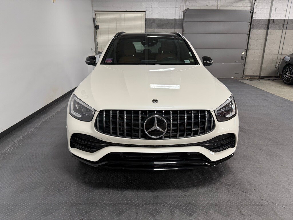 2022 Mercedes Benz GLC 43 AMG photo 3