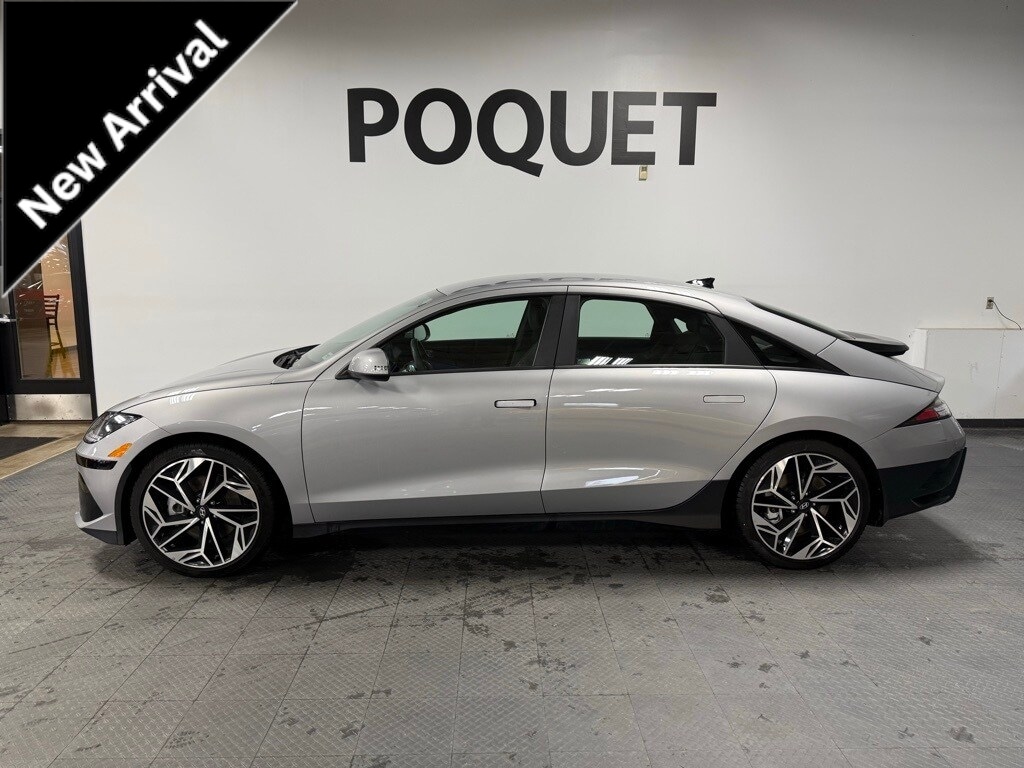 2023 Hyundai IONIQ 6 SEL's photo