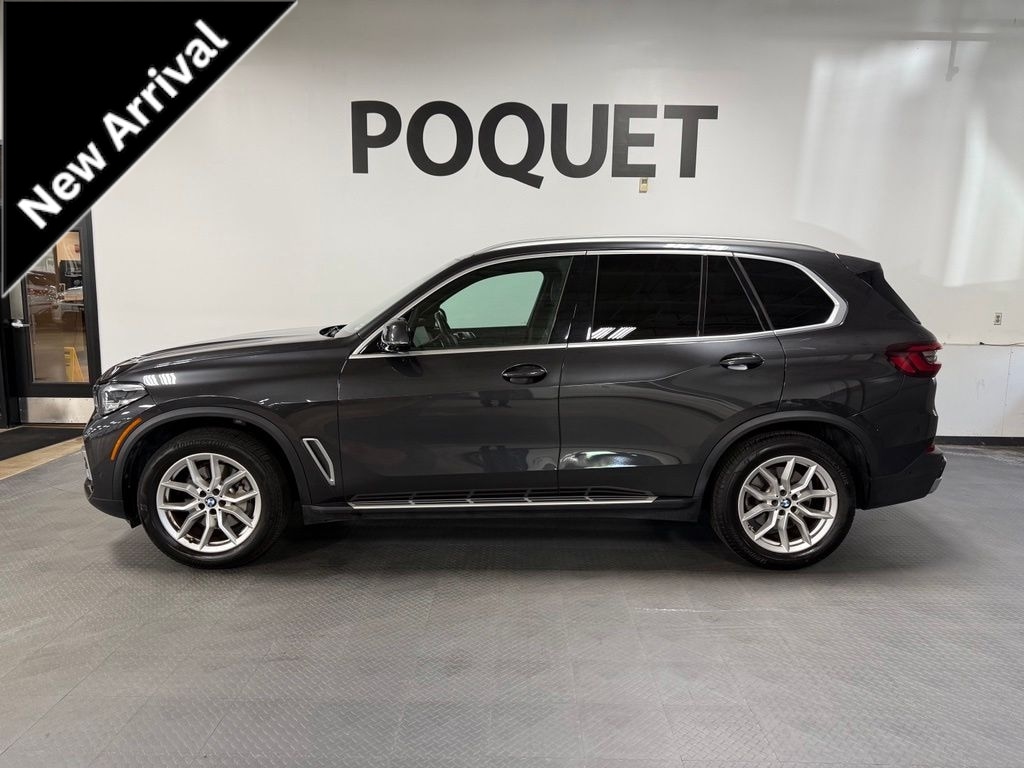 2022 BMW X5 xDrive40i AWD photo