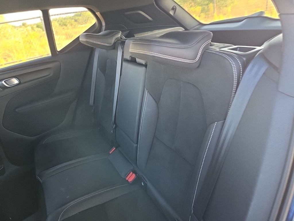 Used 2021 Volvo XC40 Recharge Pure Electric P8 SUV