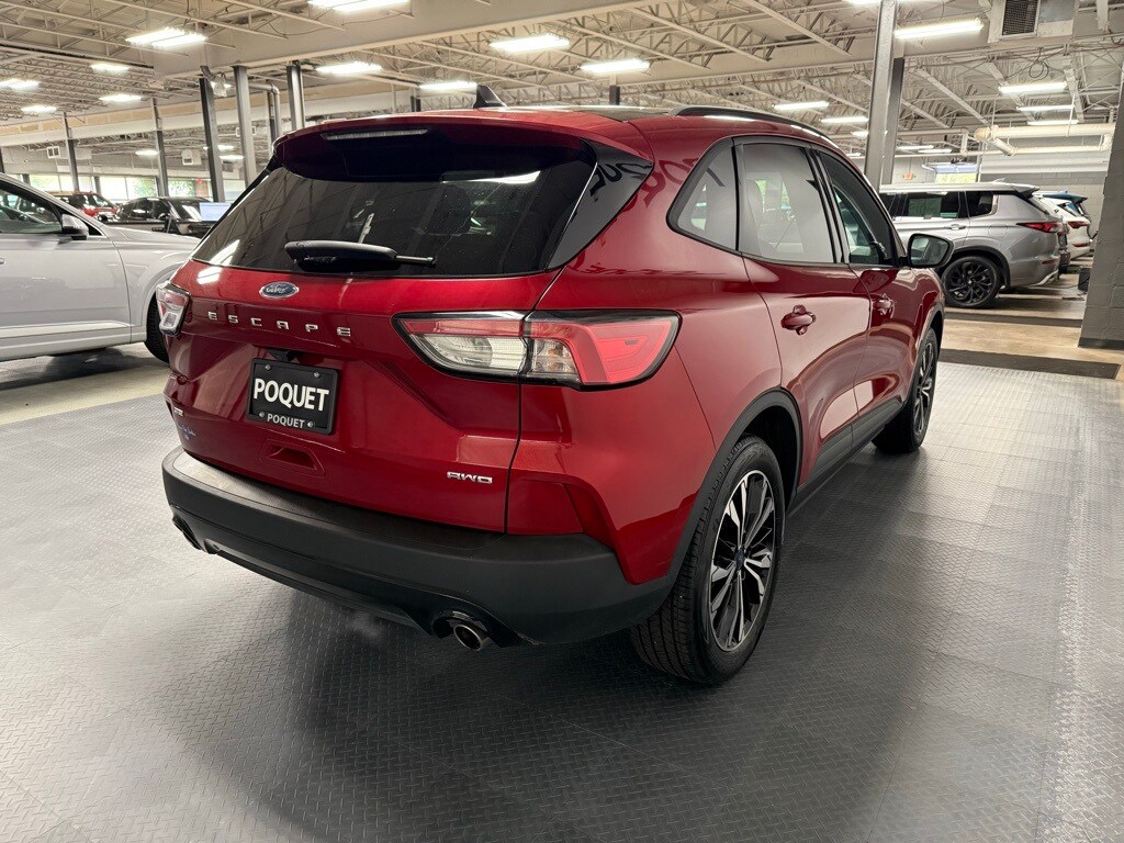 2021 Ford Escape SE photo 4