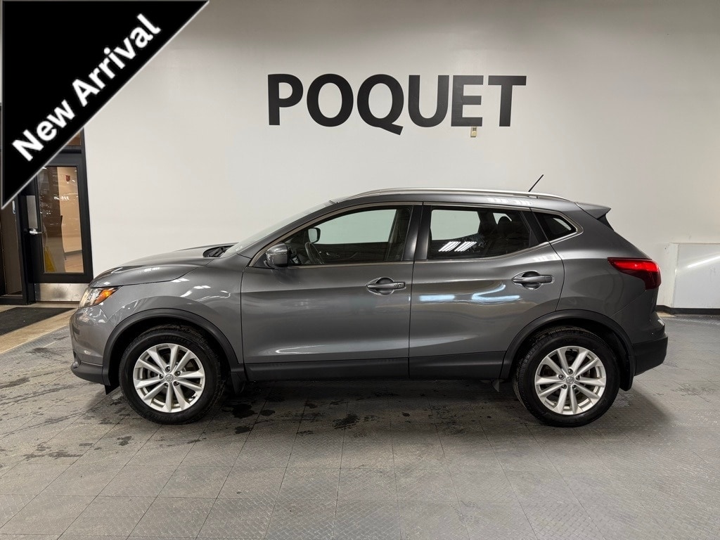 Used 2018 Nissan Rogue Sport SV SUV