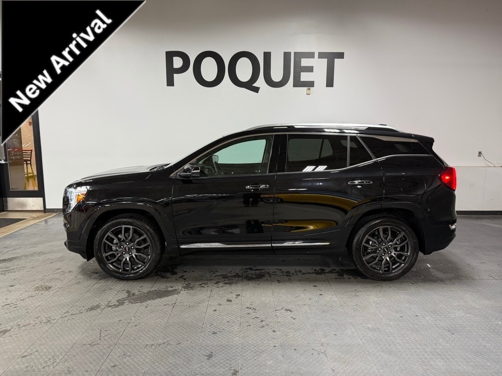 Used 2023 GMC Terrain Denali SUV