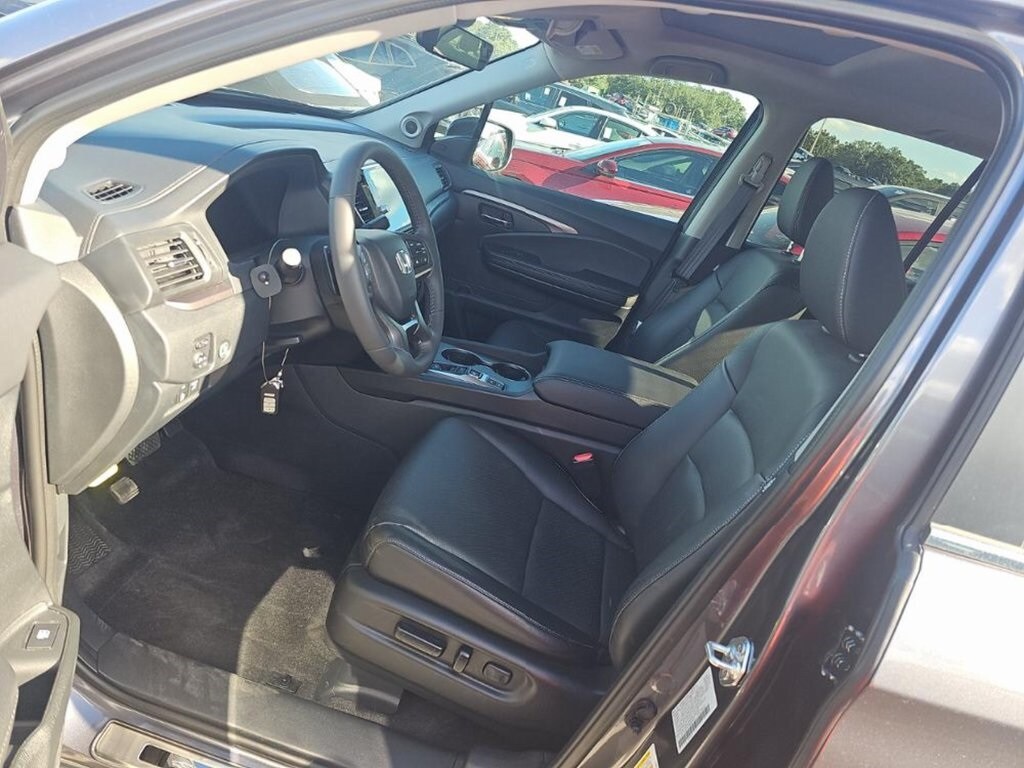 2024 Honda Ridgeline RTL photo 3