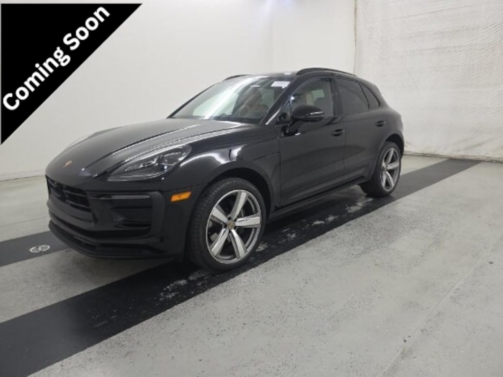 Used 2024 Porsche Macan Base SUV