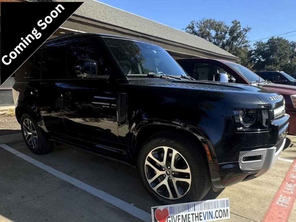 2022 Land Rover Defender XS Edition's photo