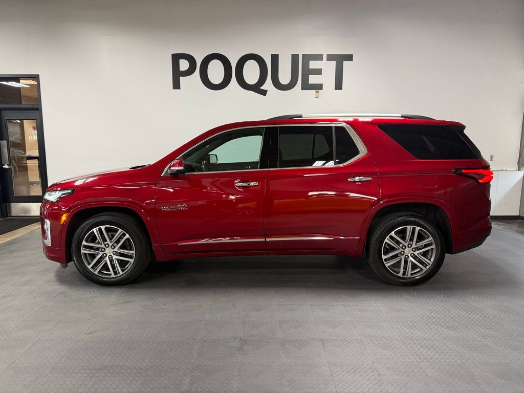2023 Chevrolet Traverse AWD High Country's photo