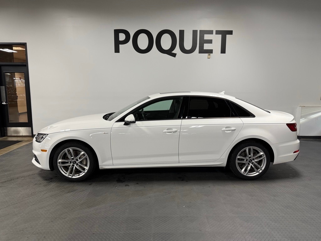 2017 Audi A4 Premium's photo