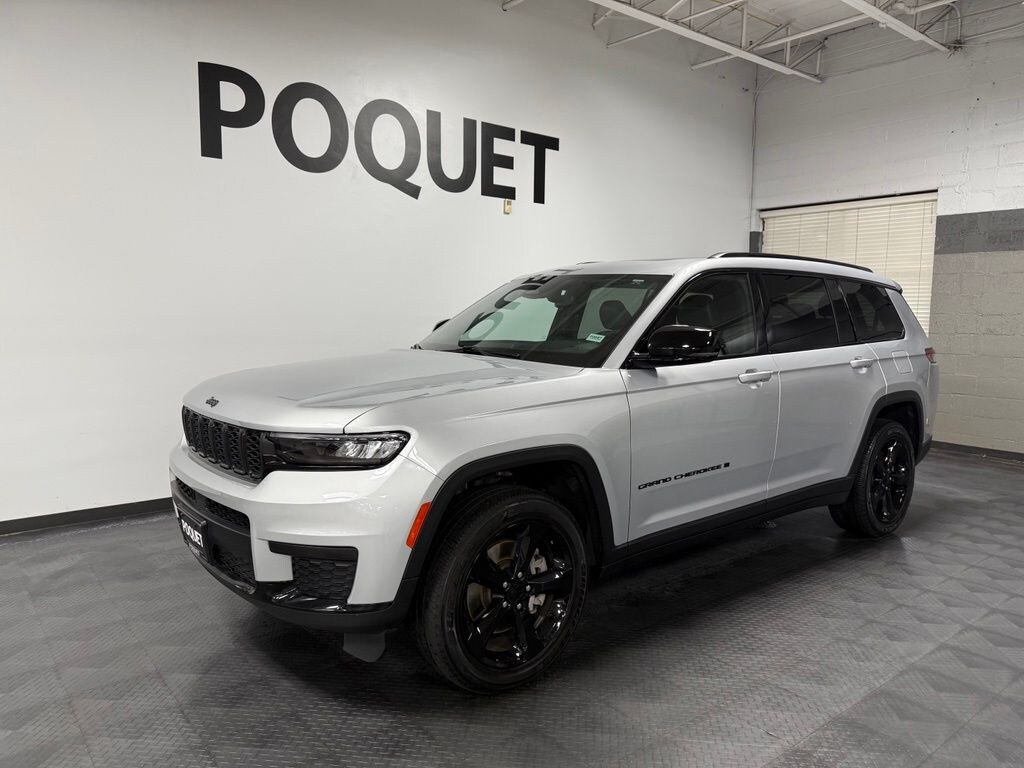 Used 2023 Jeep Grand Cherokee L Altitude SUV