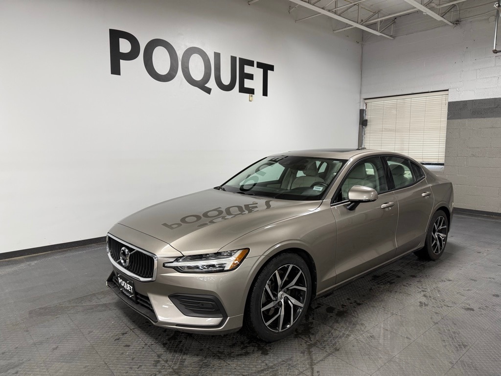 Used 2020 Volvo S60 T5 Momentum Sedan