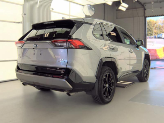 Used 2024 Toyota RAV4 Hybrid SE SUV