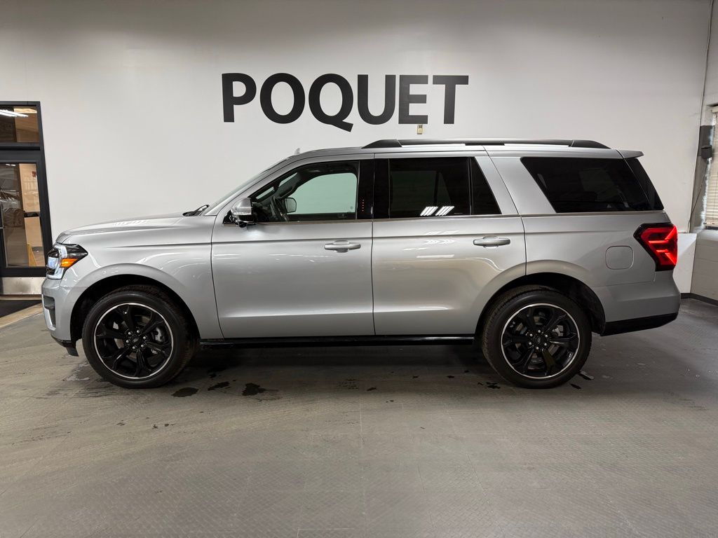 2024 Ford Expedition Limited 4X4's photo