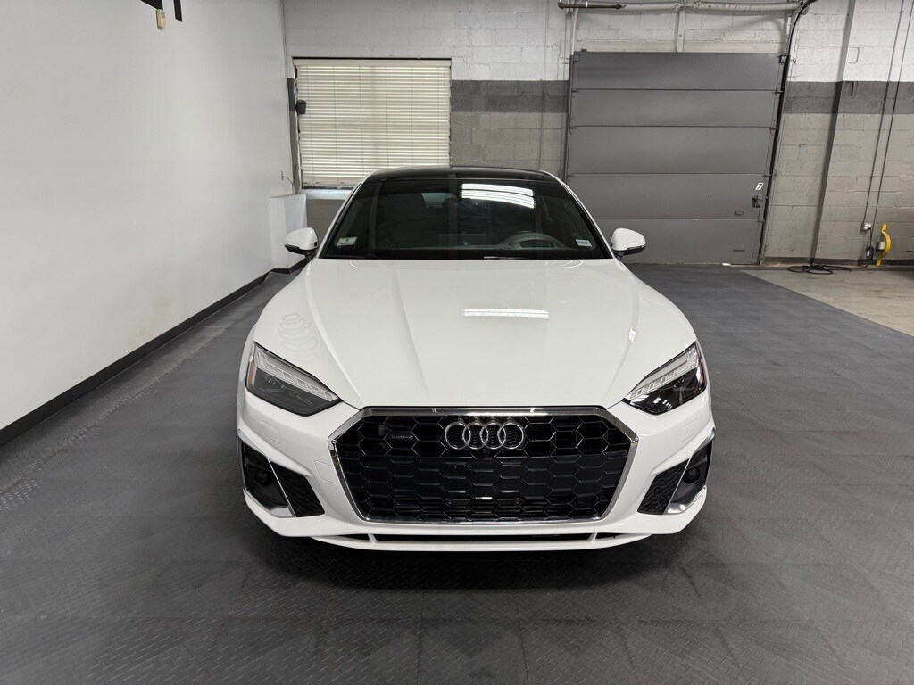 2023 Audi A5 45 S line Prestige photo 3