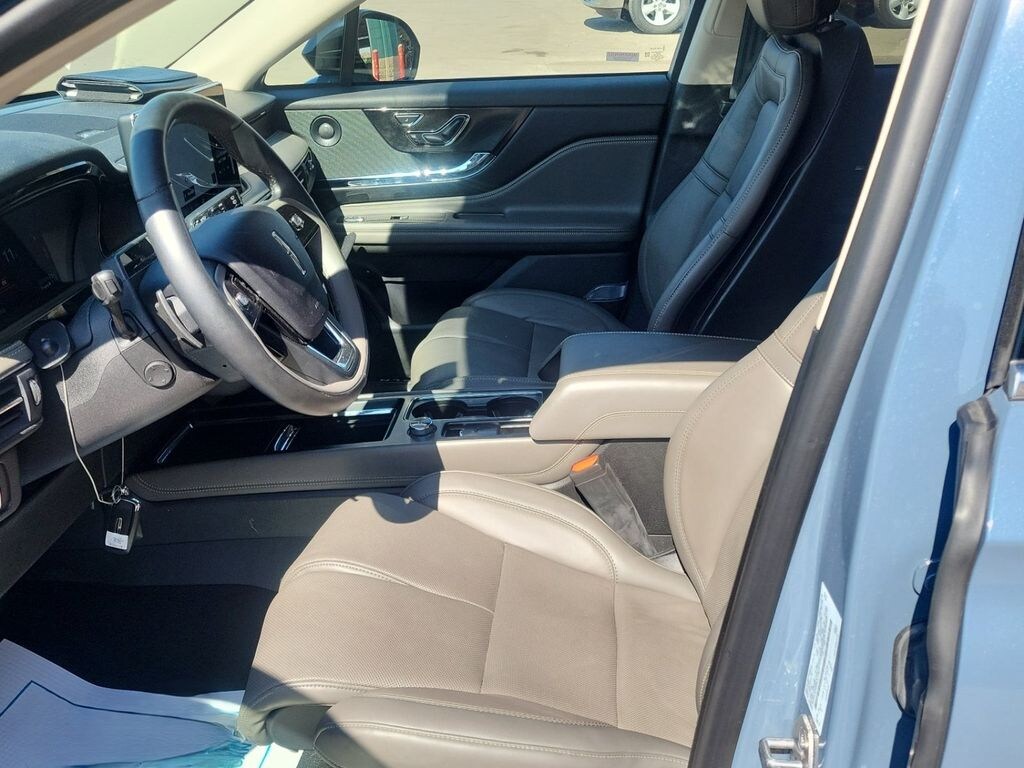 Used 2024 Lincoln Corsair Plug-In Hybrid Grand Touring SUV