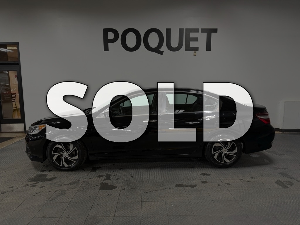 2017 Honda Accord LX's photo