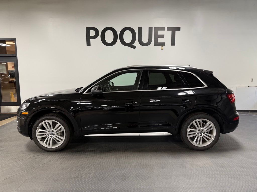 2018 Audi Q5 2.0T quattro S tronic Prestige's photo
