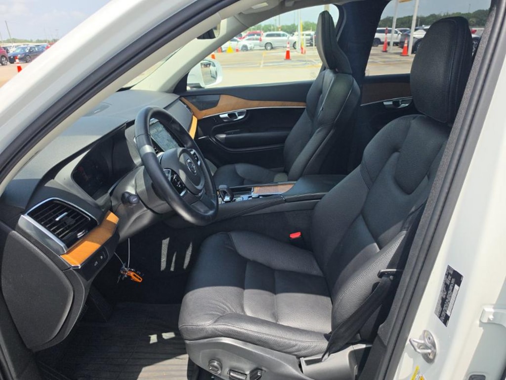 Used 2024 Volvo XC90 Recharge Plug-In Hybrid T8 Plus Bright Theme 7 Passenger SUV