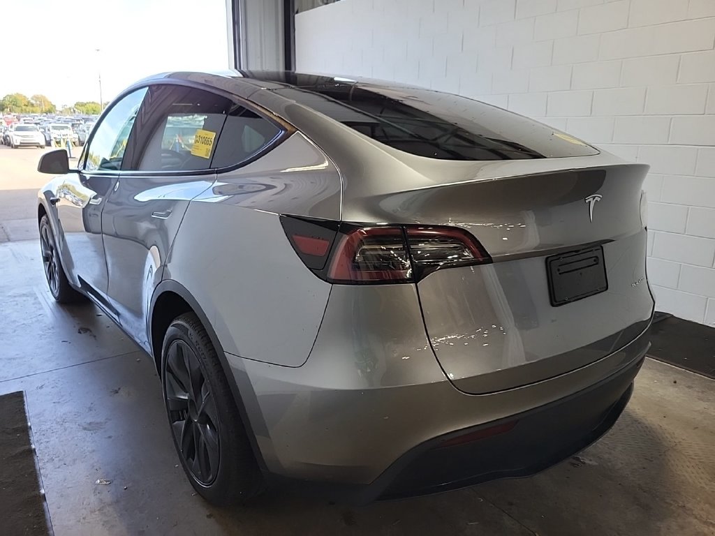 Used 2024 Tesla Model Y Long Range SUV