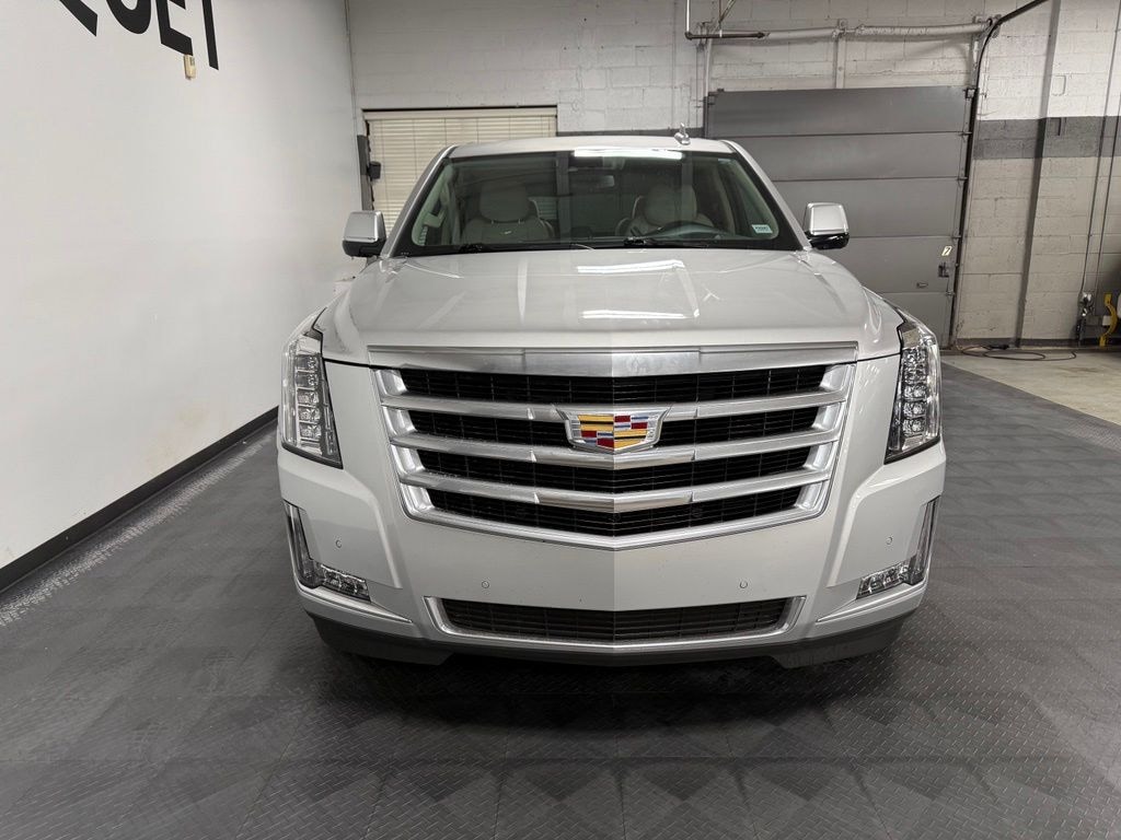 Used 2020 Cadillac Escalade Luxury SUV