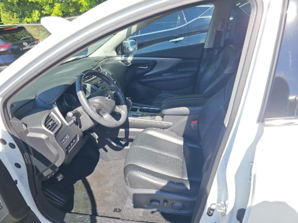 Used 2024 Nissan Murano SL SUV
