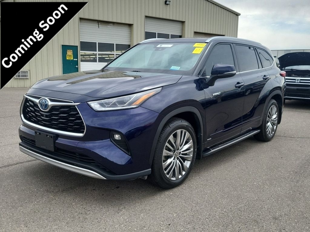 2020 Toyota Highlander Platinum Hybrid 4x4's photo