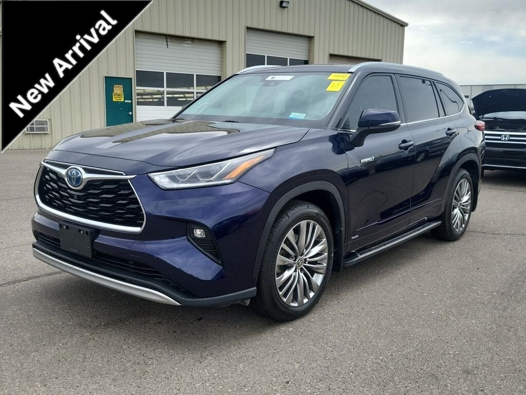 Used 2020 Toyota Highlander Hybrid Platinum SUV