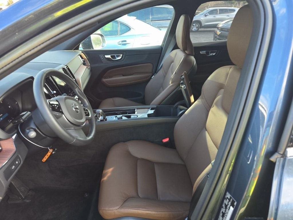 Used 2023 Volvo XC60 Recharge Plug-In Hybrid T8 Plus Bright Theme SUV