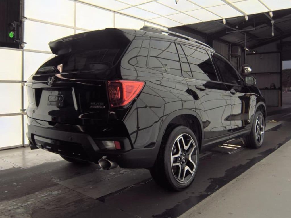 Used 2023 Honda Passport Elite SUV
