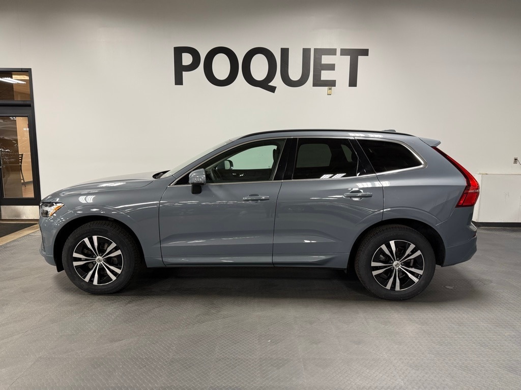 Used 2023 Volvo XC60 B5 Core SUV