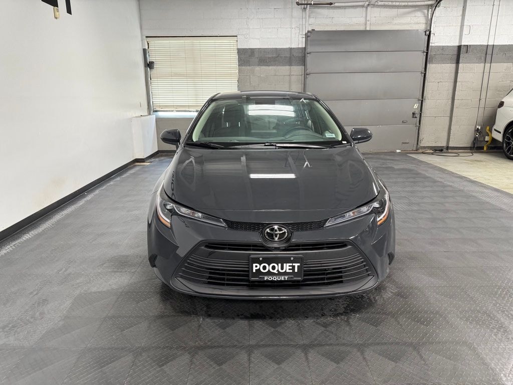 Used 2025 Toyota Corolla LE Sedan
