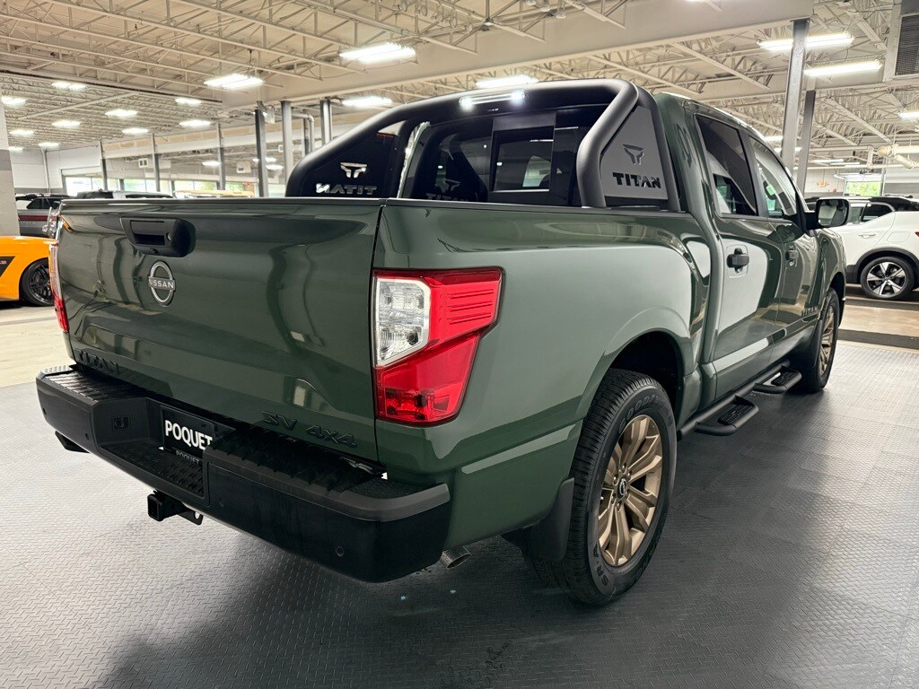 2024 Nissan Titan SV photo 4
