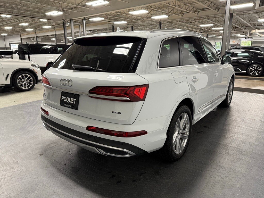 2022 Audi Q7 55 Premium Plus photo 4