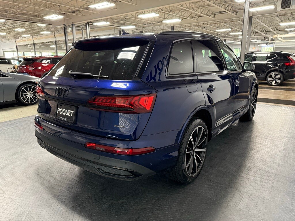 2022 Audi Q7 55 Premium Plus photo 4