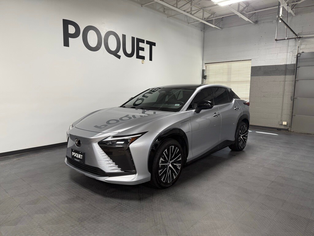2023 Lexus RZ 450e Premium photo 2
