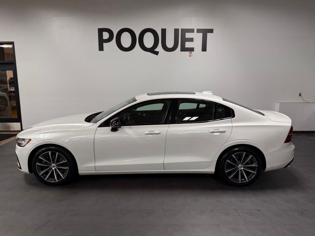 2022 Volvo S60