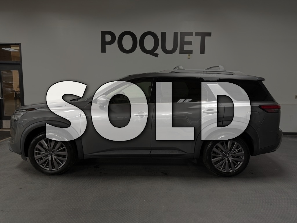 Used 2023 Nissan Pathfinder SL SUV