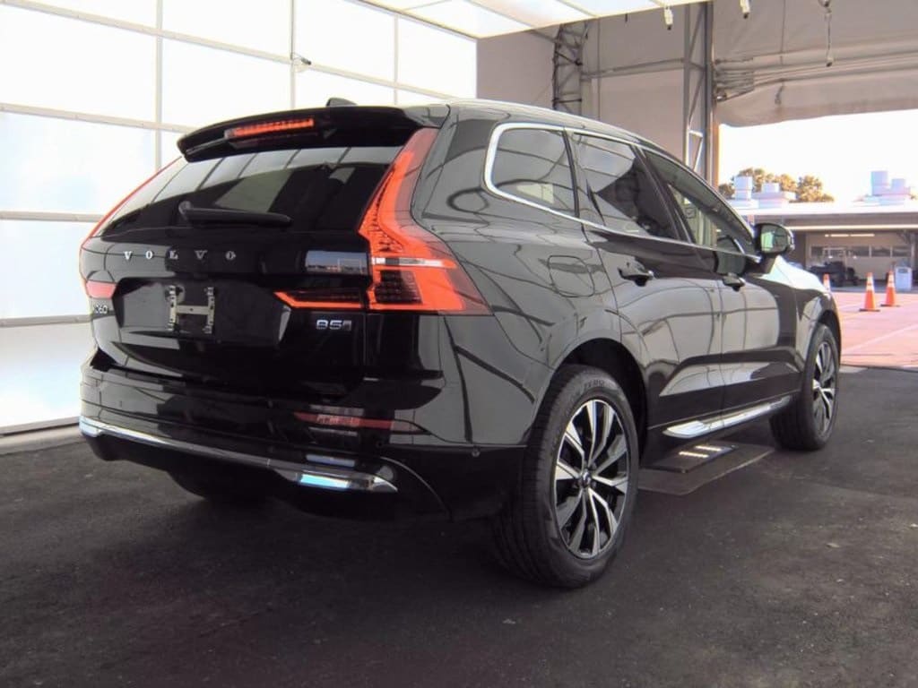Used 2023 Volvo XC60 B5 Plus Bright Theme SUV