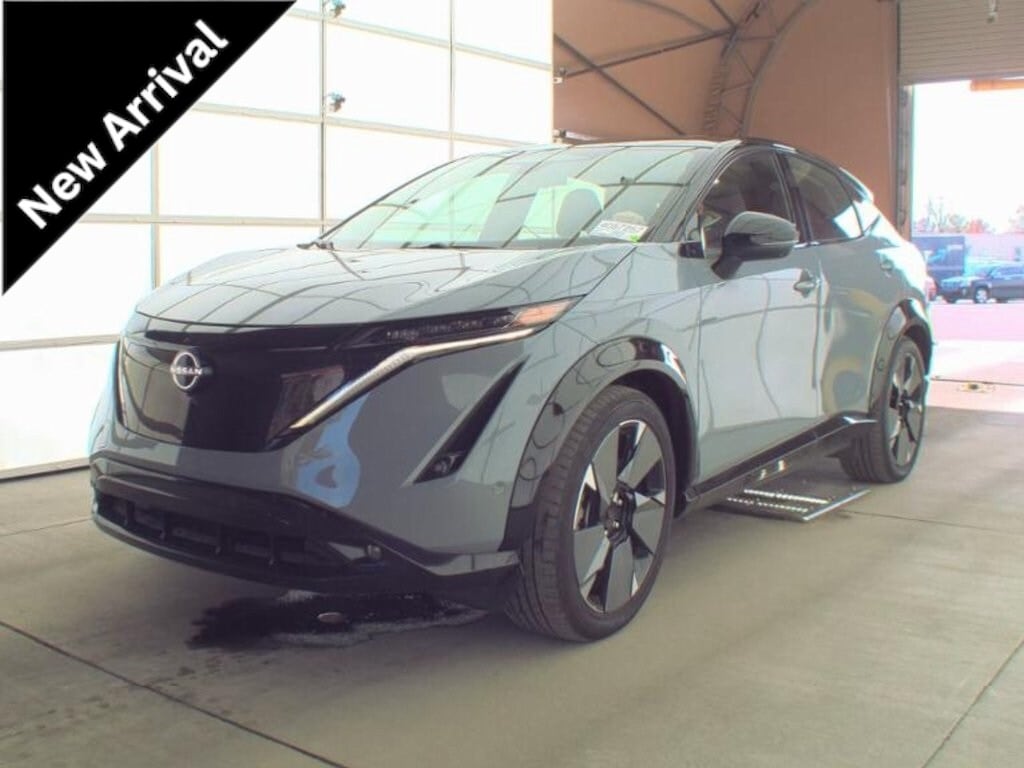 2023 Nissan Ariya Platinum+'s photo