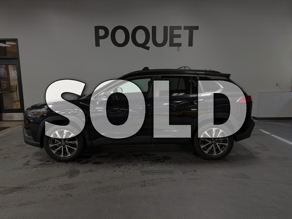 2023 Toyota Corolla Cross XLE