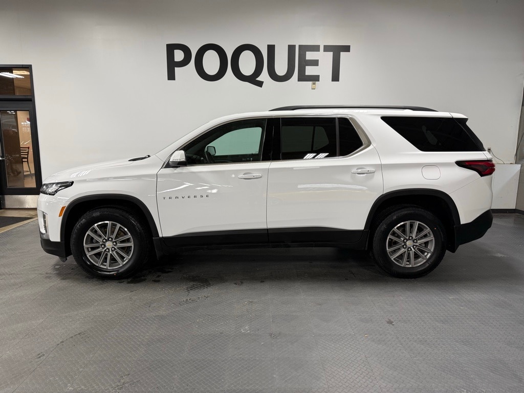 Used 2023 Chevrolet Traverse LT SUV