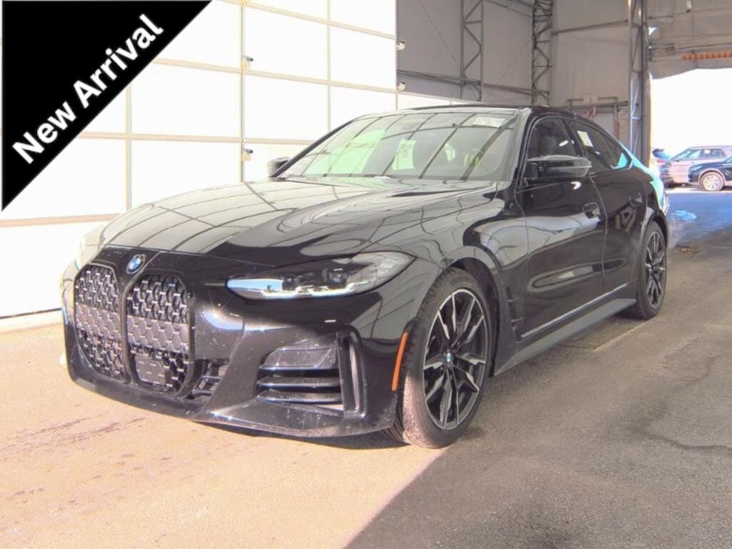 2022 BMW 4 Series M440i's photo