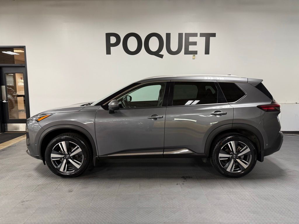 2023 Nissan Rogue SL AWD's photo