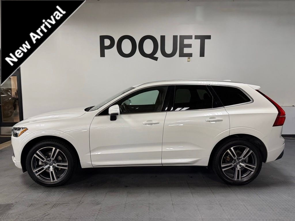 2021 Volvo XC60 T5 Momentum AWD's photo