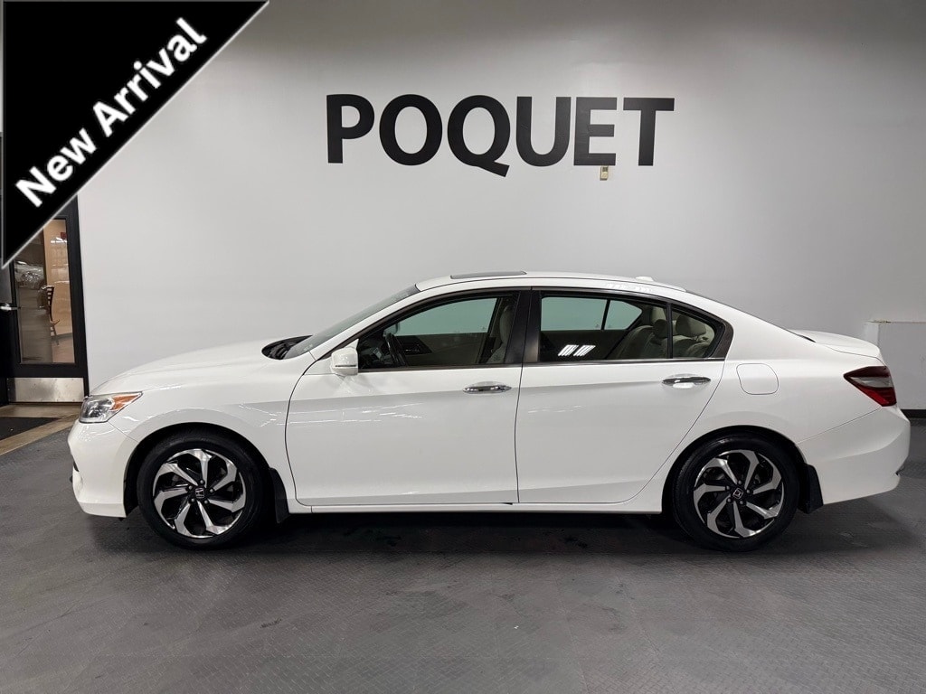 2016 Honda Accord EX-L's photo