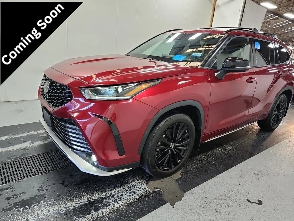2023 Toyota Highlander XSE's photo